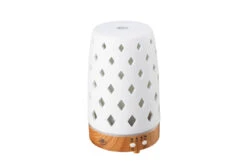 Serene House Serene House Ultrasonic Diffuser Diamond White Lightwood Base 90ml 9 Serene House Serene House Ultrasonic Diffuser Diamond White Lightwood Base 90ml -Haywardses Winkel serene house serene house ultrasonic diffuser diam 3